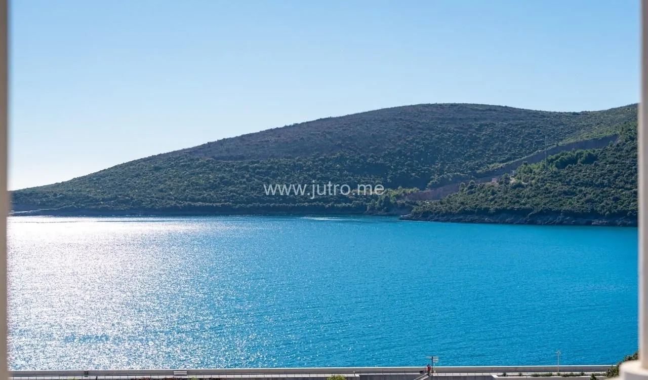 Prodaja, dvosoban stan, 113m², Luštica Bay, Tivat