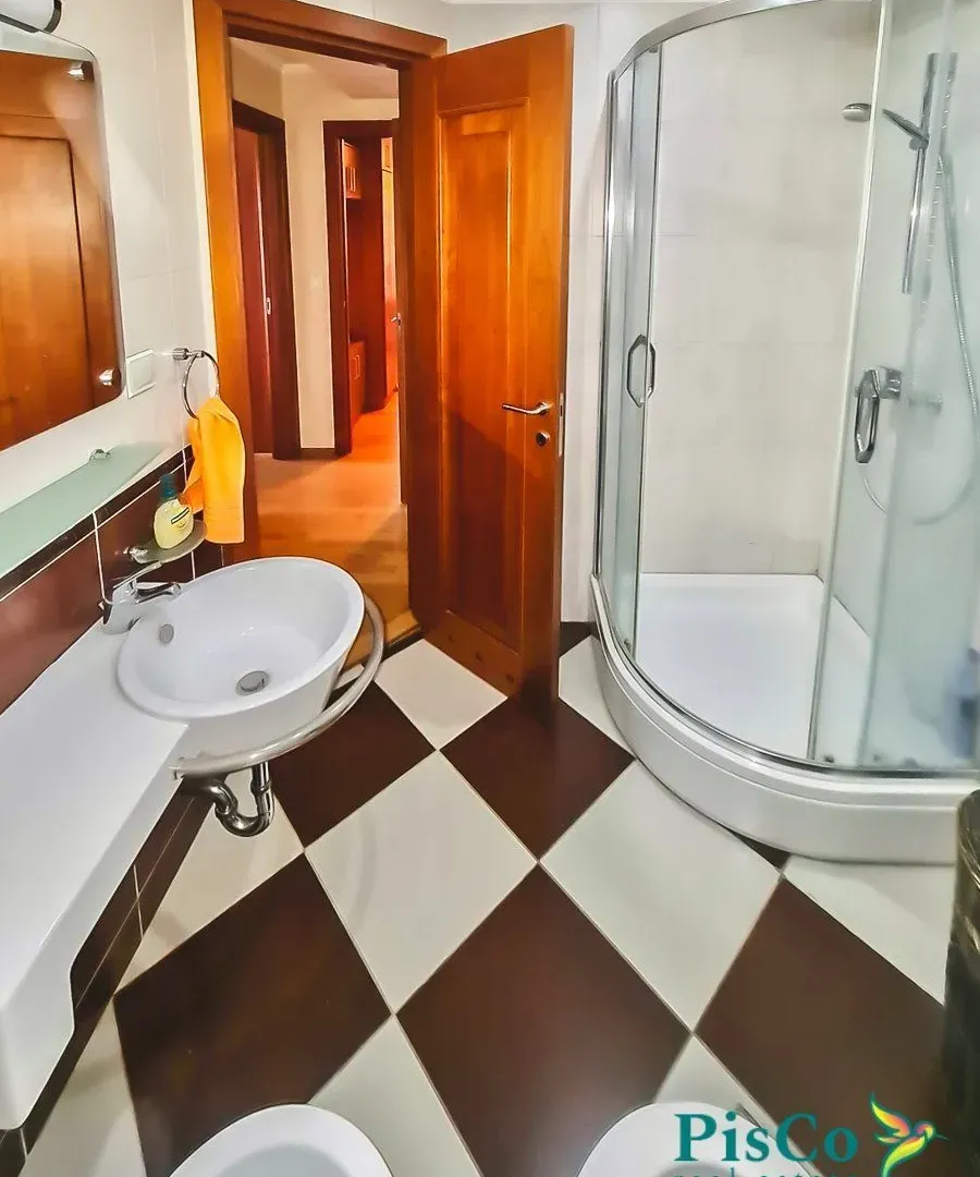 Rent, two bedroom apartment, 120m², Centar, Podgorica