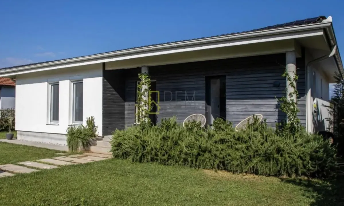 Izdavanje, kuća, 130m², Tološi, Podgorica