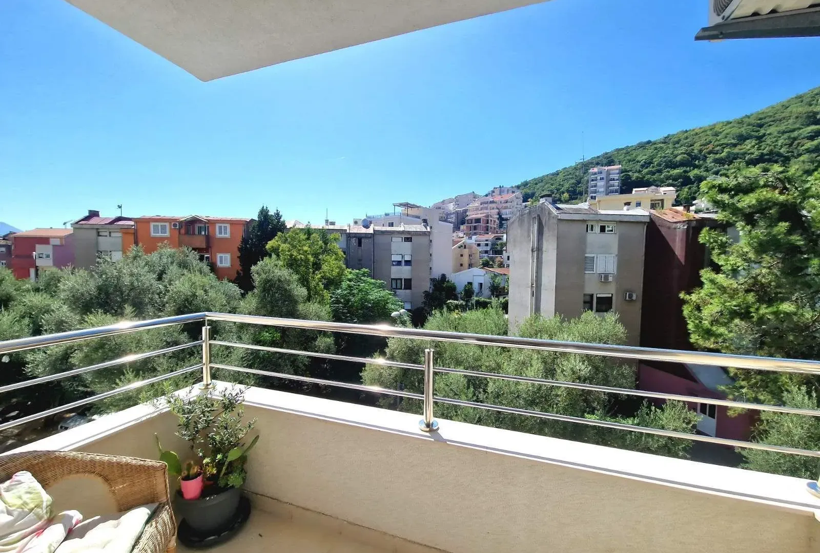 Rent, two bedroom apartment, 54m², Budva, Crna Gora