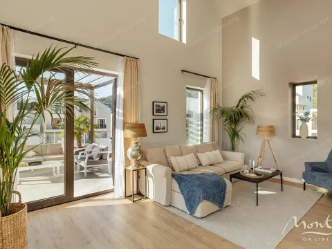 Prodaja, dvosoban stan, 179m², Porto Montenegro, Tivat - image 15