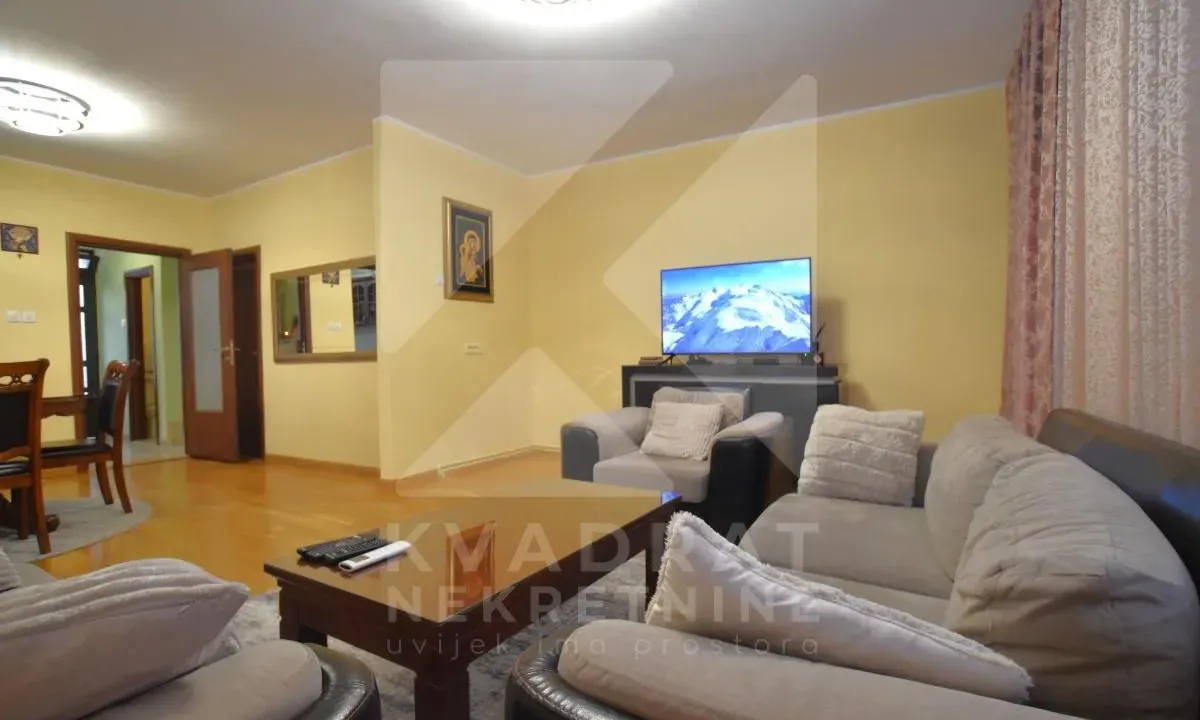 Rent, house, 128m², Stari Aerodrom, Podgorica