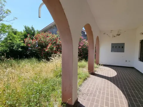 Prodaja, kuća, 480m², Petrovac, Budva - image 23