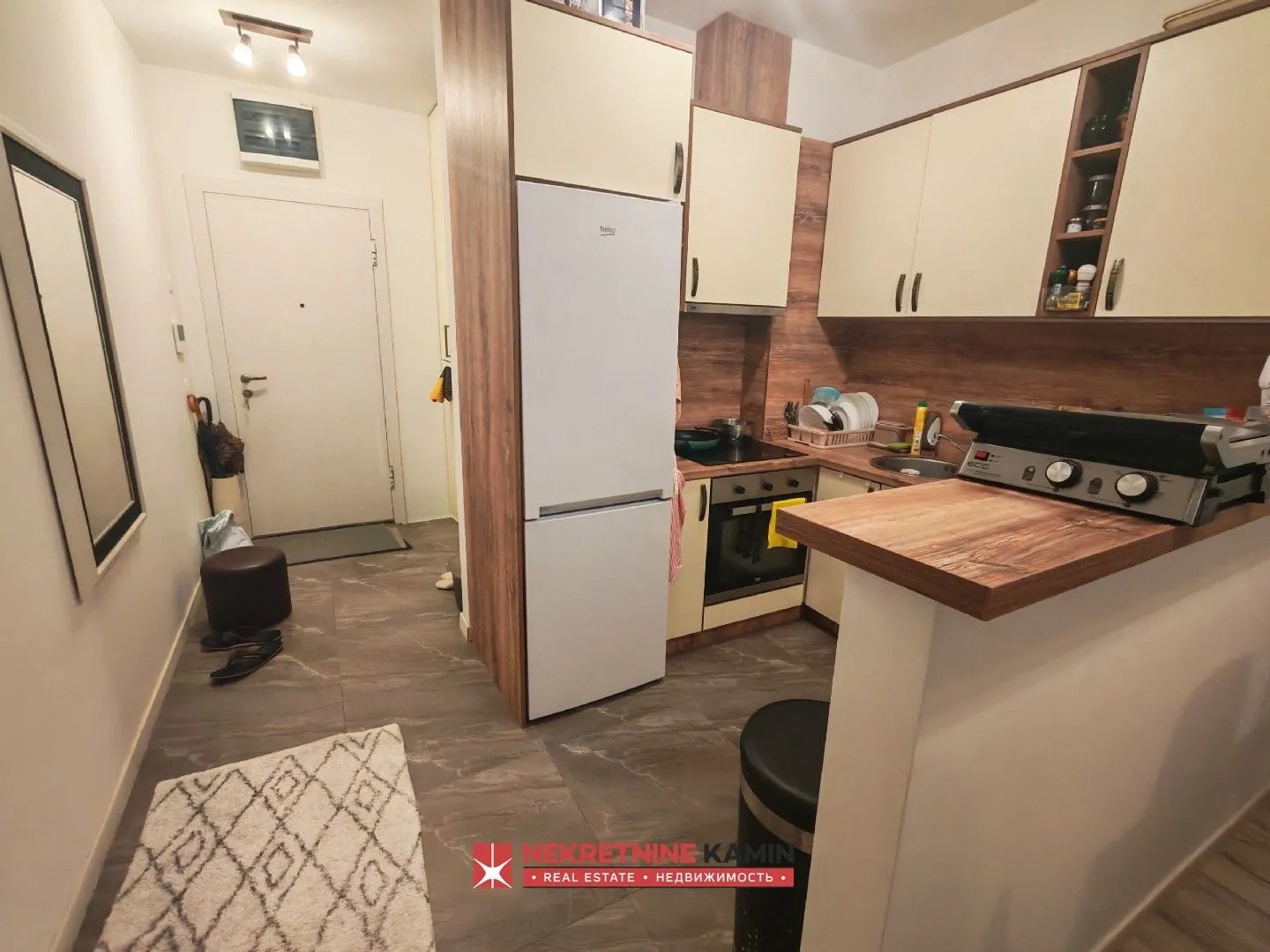 Prodaja, dvosoban stan, 55m², Rozino, Budva