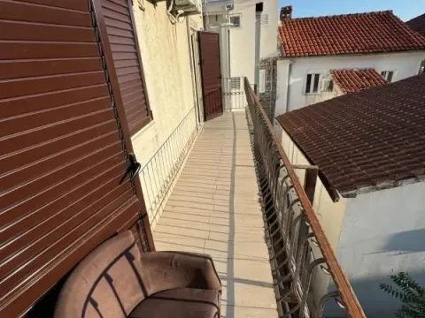 Sale, one bedroom apartment, 50m², Petrovac, Budva - image 1