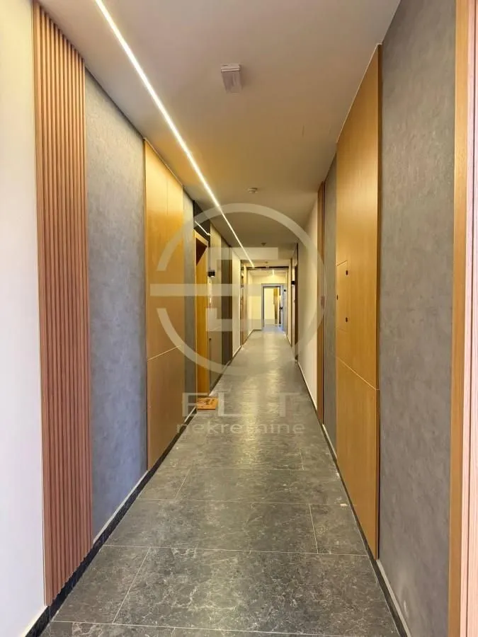 Prodaja, stan, 61m², Bulevar patrijarha Pavla, Novi Sad Sve Podlokacije