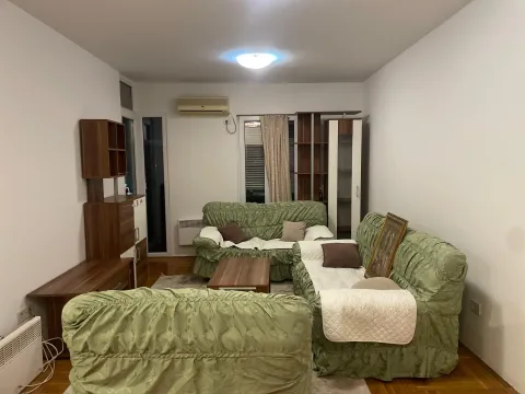 Rent, two bedroom apartment, 60m², 1 maj, Podgorica - image 2