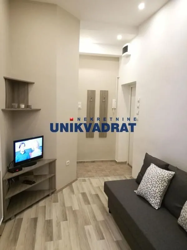 Sale, apartment, 16m², Savski Venac, Beograd