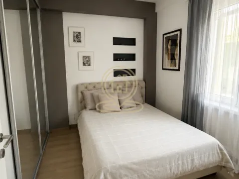 Rent, two bedroom apartment, 61m², Kalenić Pijaca, Vračar Sve Podlokacije - image 4