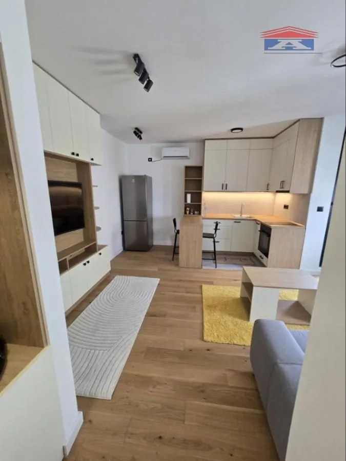 Izdavanje, jednosoban stan, 38m², Telep, Novi Sad Sve Podlokacije
