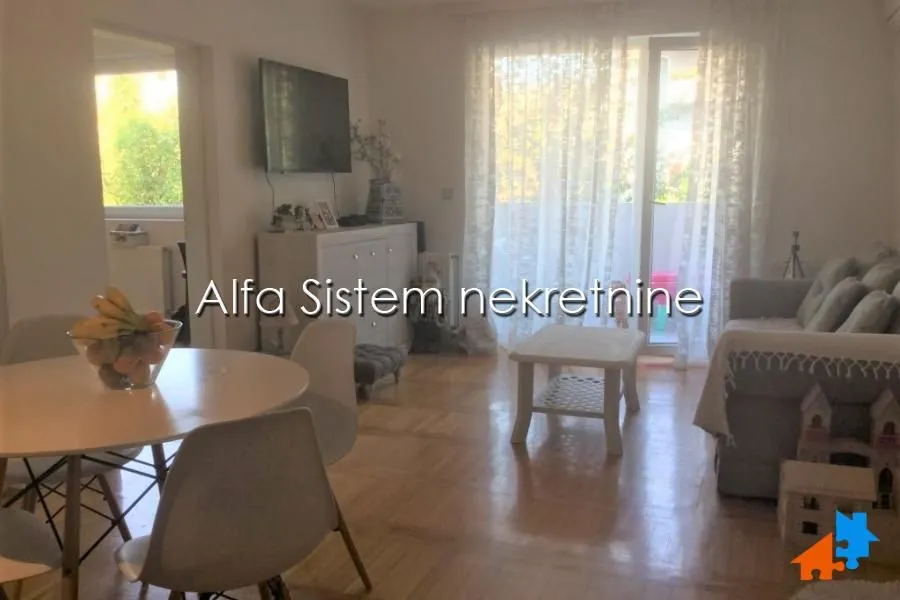 Rent, three bedroom apartment, 67m², Savski Venac, Beograd