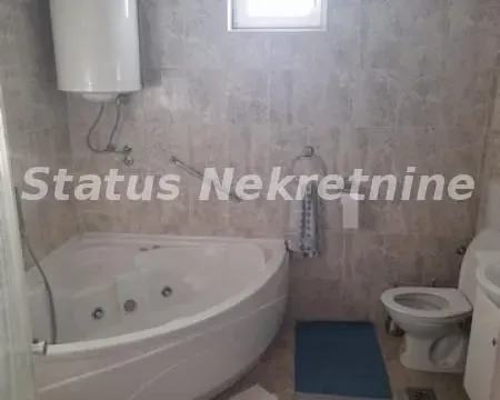 Prodaja, kuća, 194m², Šid, Srbija - image 65