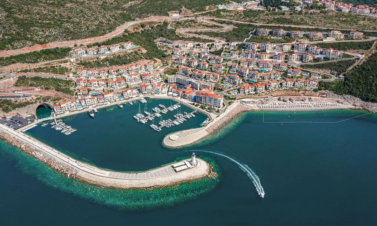 Sale, one bedroom apartment, 65m², Luštica Bay, Tivat