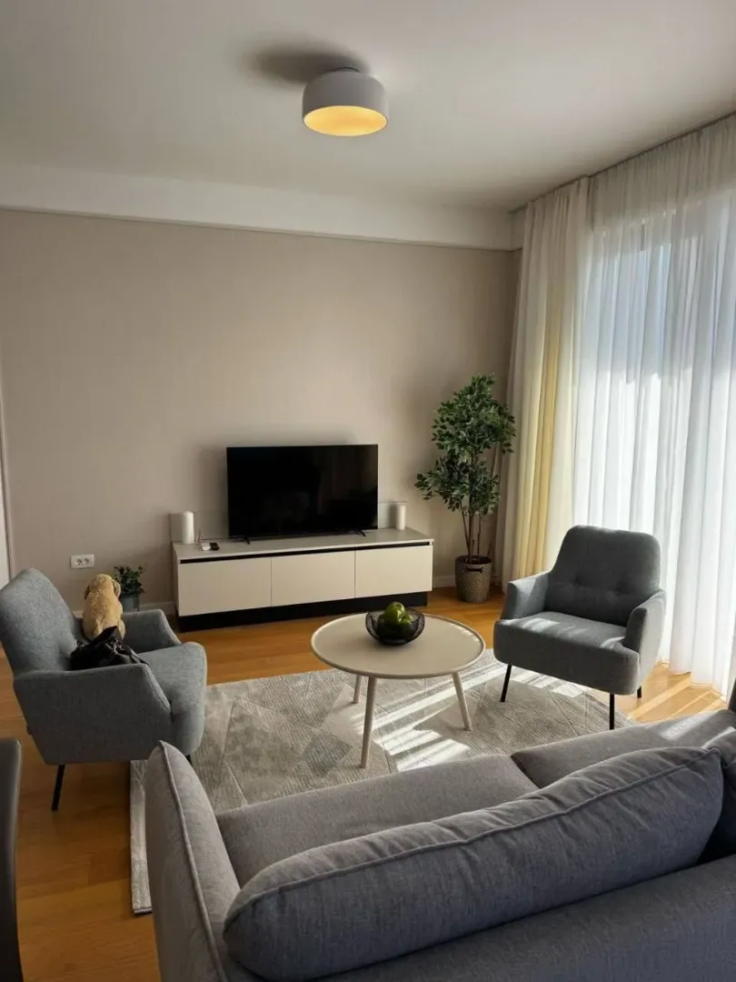 Rent, one bedroom apartment, 68m², Bečići, Budva