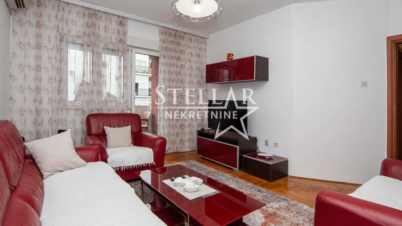 Izdavanje, dvosoban stan, 60m², Preko Morače, Podgorica