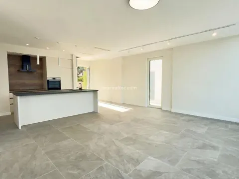 Prodaja, dvosoban stan, 129m², Krašići, Tivat - image 4