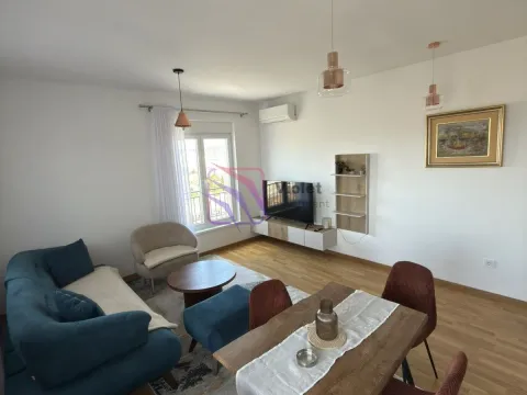 Rent, two bedroom apartment, 65m², Stari Aerodrom, Podgorica - image 3