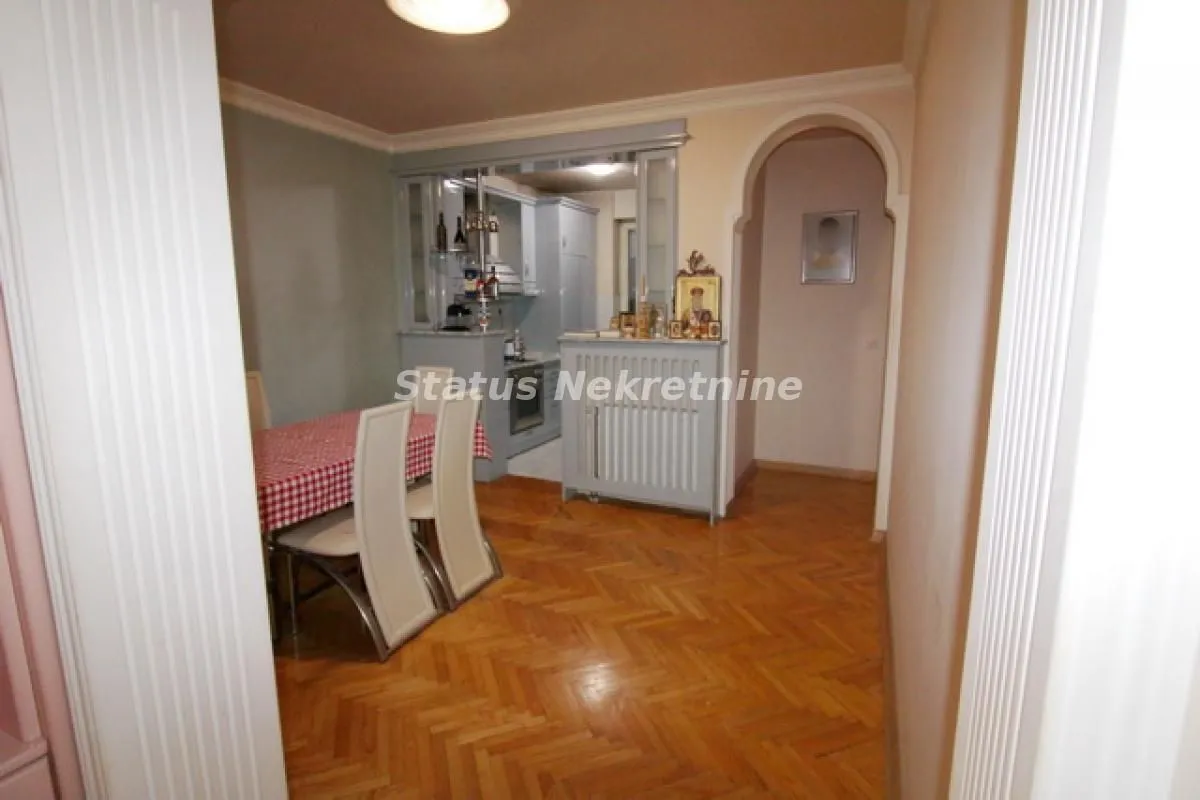 Prodaja, trosoban stan, 91m², Grbavica, Novi Sad Sve Podlokacije