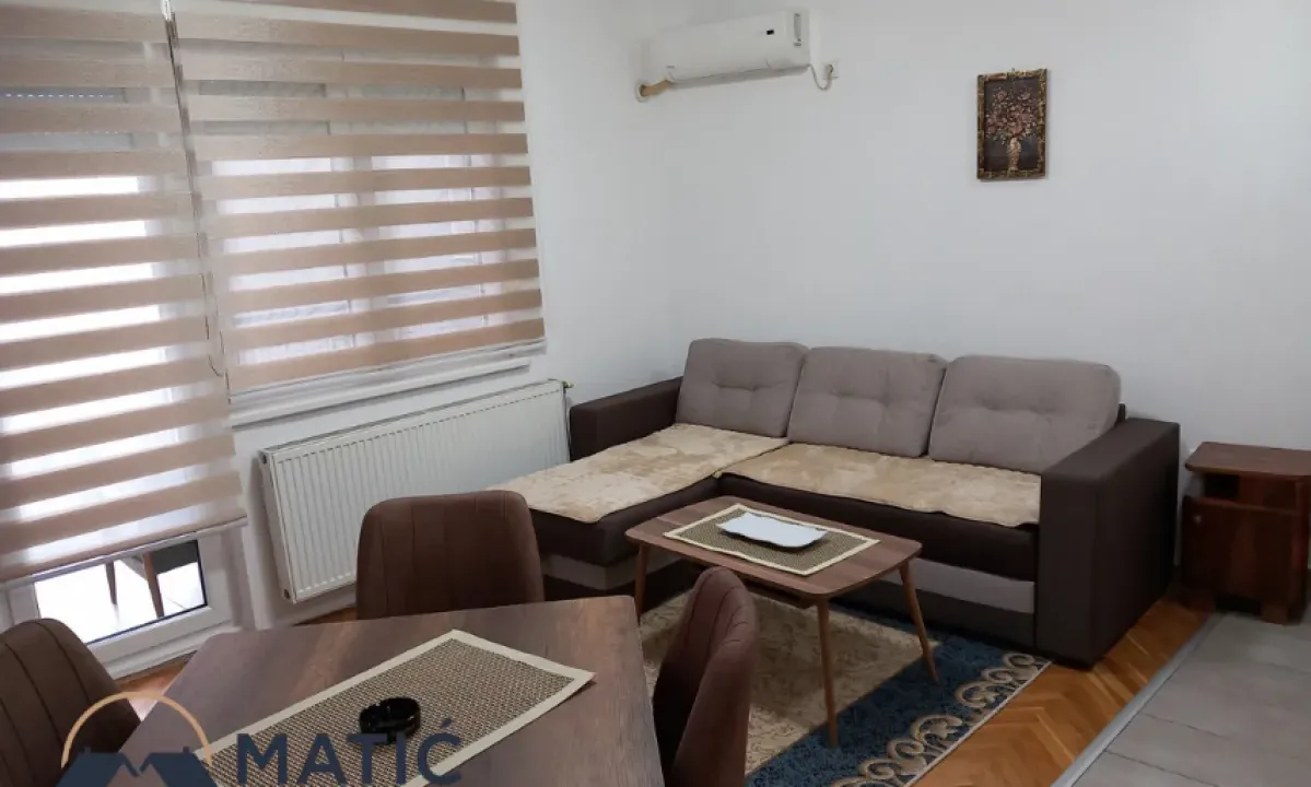 Izdavanje, jednosoban stan, 43m², Grbavica, Novi Sad Sve Podlokacije