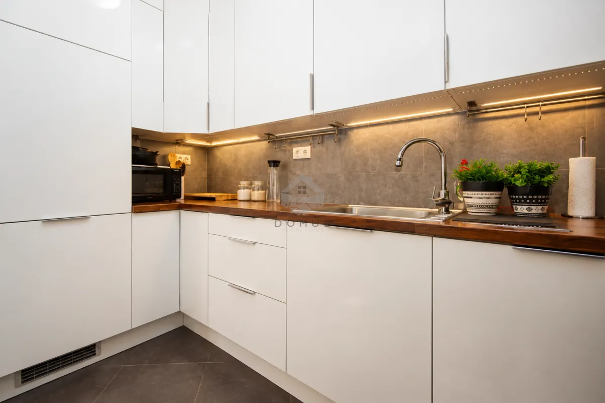 Rent, two bedroom apartment, 75m², Gorica C, Podgorica