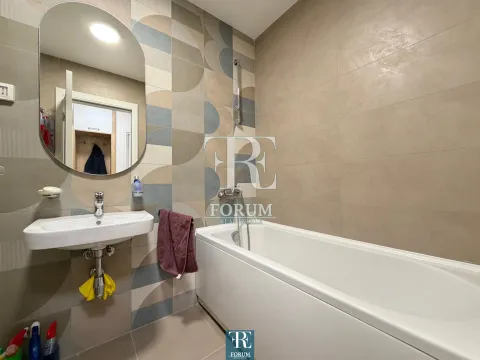 Rent, one bedroom apartment, 45m², Pobrežje, Podgorica - image 8