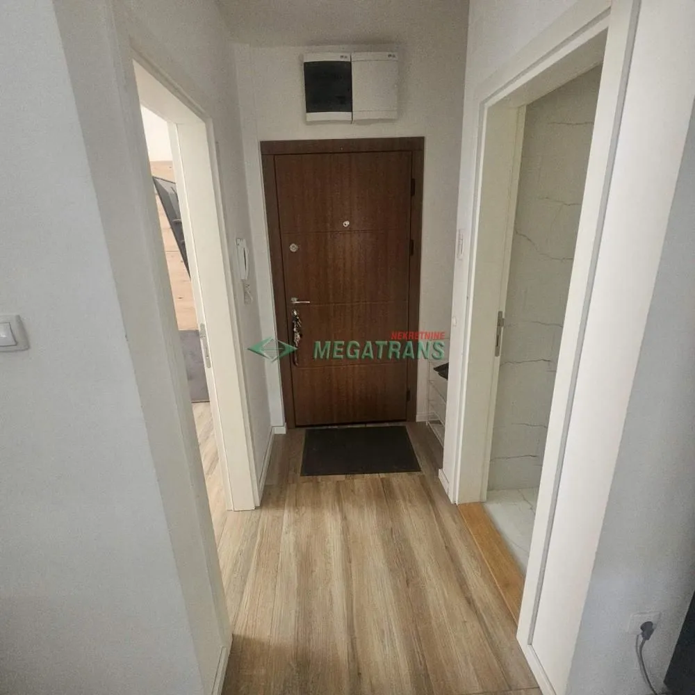 Izdavanje, dvosoban stan, 41m², Adice, Novi Sad Sve Podlokacije