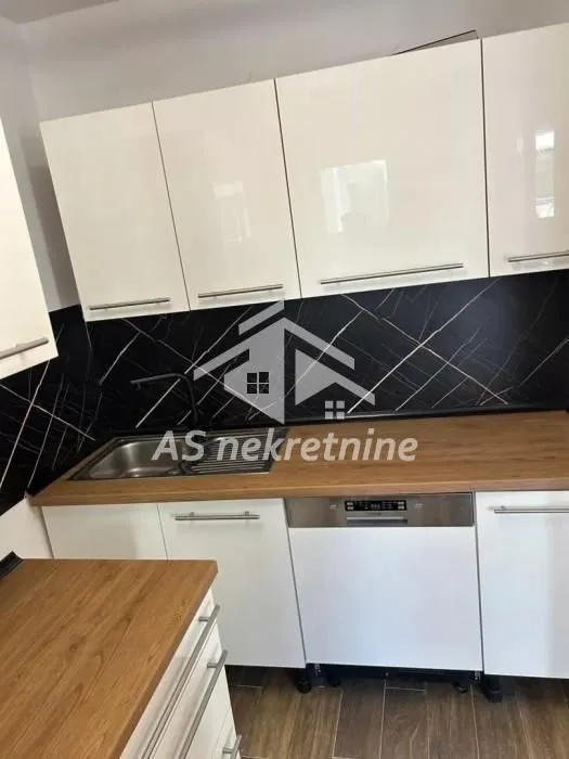 Rent, apartment, 78m², Stari Grad, Beograd