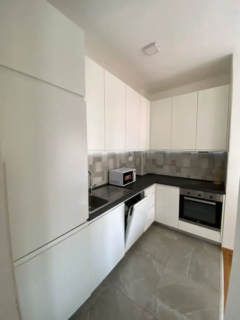 Prodaja, dvosoban stan, 58m², Bečići, Budva
