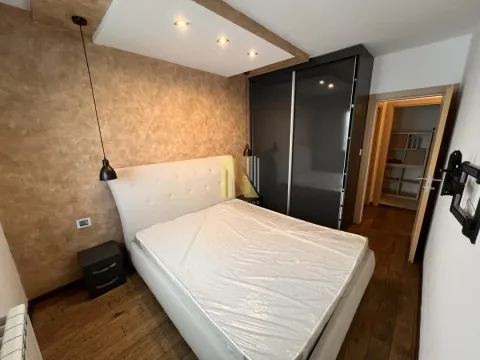 Prodaja, trosoban stan, 86m², Novi Sad, Srbija - image 10