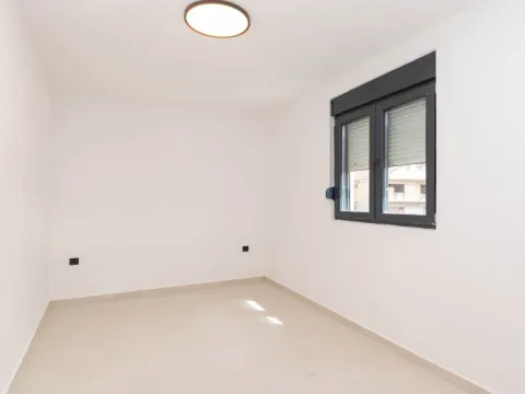 Prodaja, jednosoban stan, 47m², Đenovići, Herceg Novi - image 5