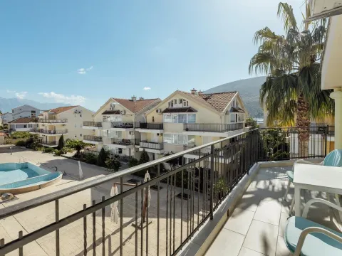 Sale, three bedroom apartment, 172m², Đenovići, Herceg Novi - image 18