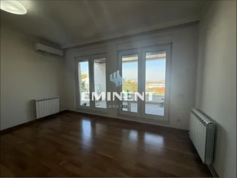Izdavanje, četvorosoban stan, 155m², Savski Venac, Beograd - image 7