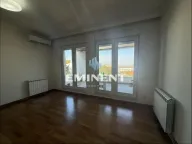 Izdavanje, četvorosoban stan, 155m², Senjak, Beograd - image 7