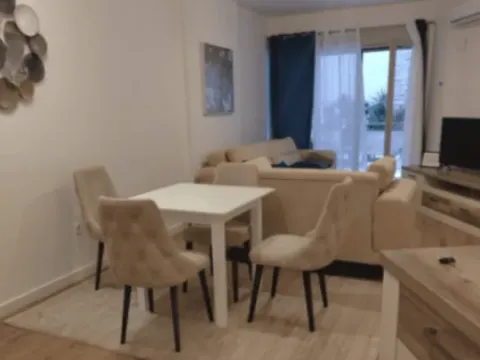 Izdavanje, stan, 65m², Bečići, Budva - image 6