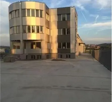 Izdavanje, poslovni prostor, 2500m², Leštane, Grocka - image 7