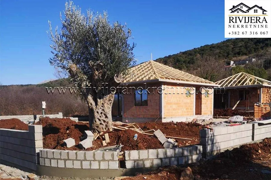 Sale, house, 70m², Krimovica, Kotor