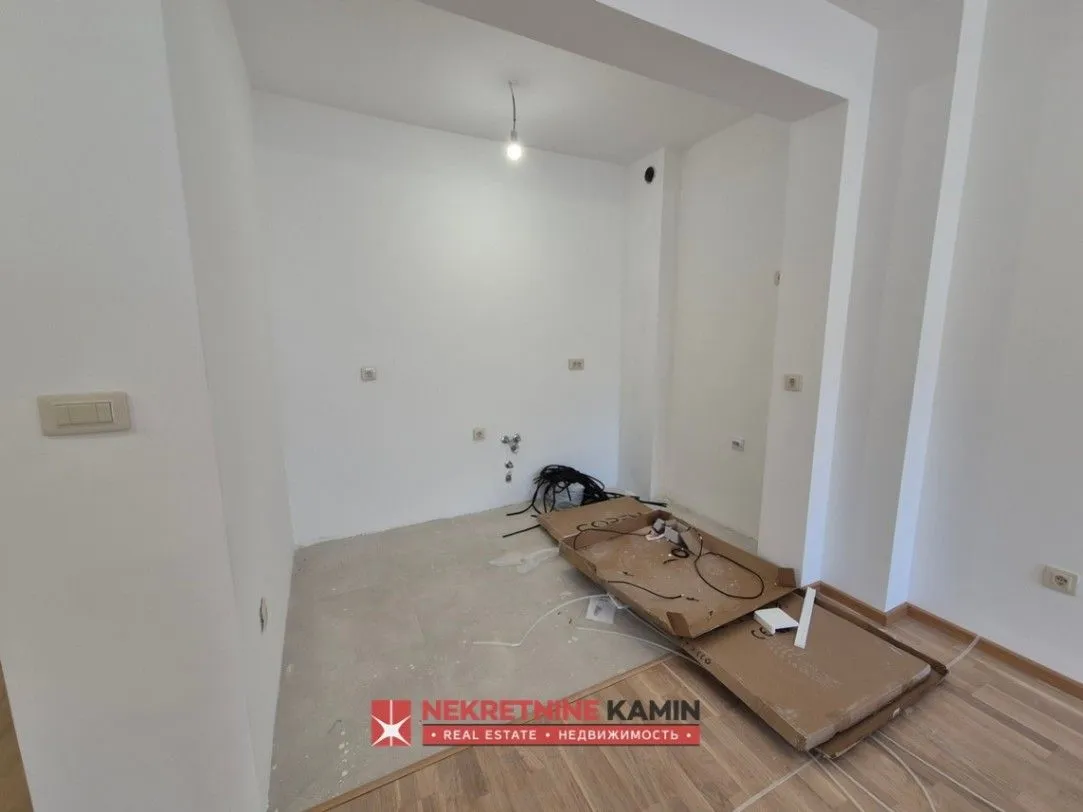 Prodaja, stan, 79m², Adok, Budva