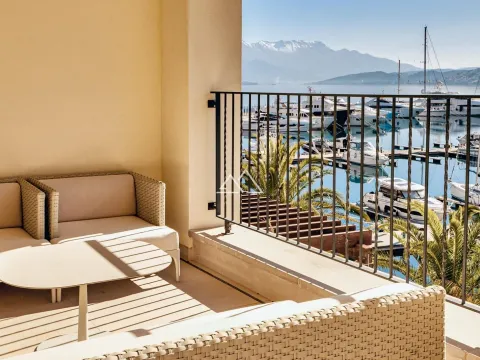 Prodaja, dvosoban stan, 120m², Portonovi, Herceg Novi - image 7