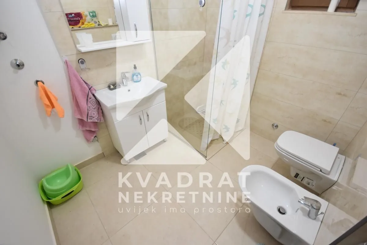 Prodaja, kuća, 126m², Murtovina, Podgorica