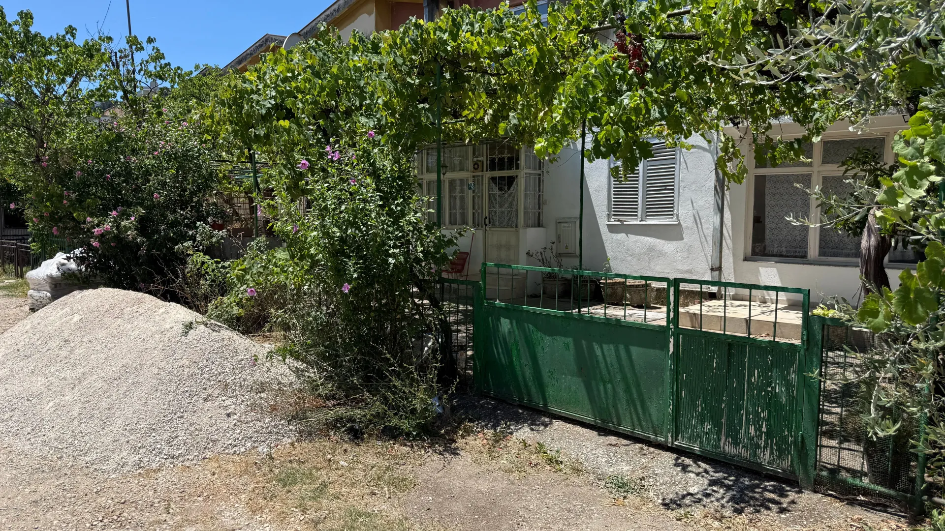 Sale, three bedroom apartment, 90m², Centar, Ulcinj