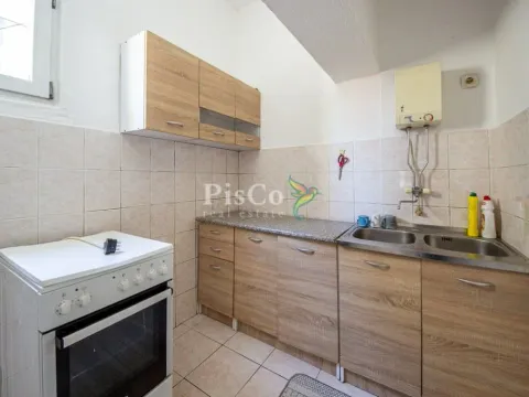 Izdavanje, dvosoban stan, 65m², Centar, Podgorica - image 8