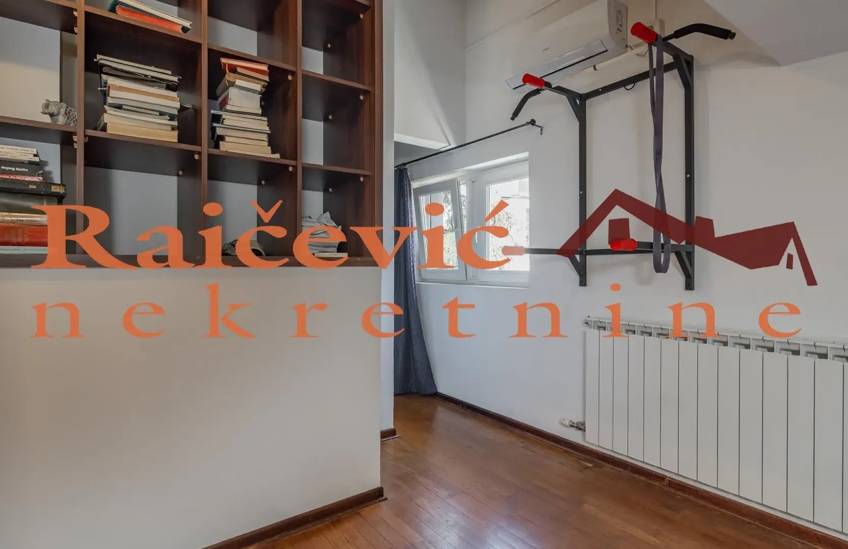 Sale, four bedroom apartment, 136m², Autokomanda, Voždovac Sve Podlokacije