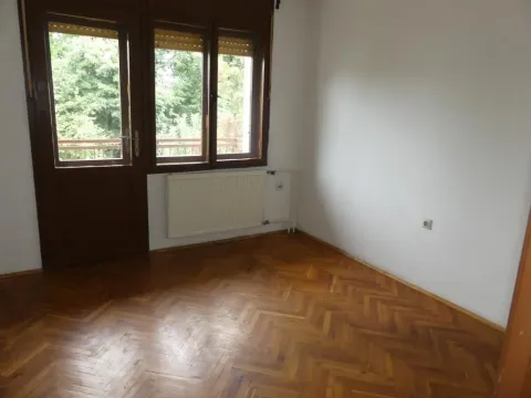 Sale, house, 250m², Strelište, Jagodina - image 20