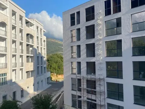 Prodaja, garsonjera, 62m², Bečići, Budva - image 6