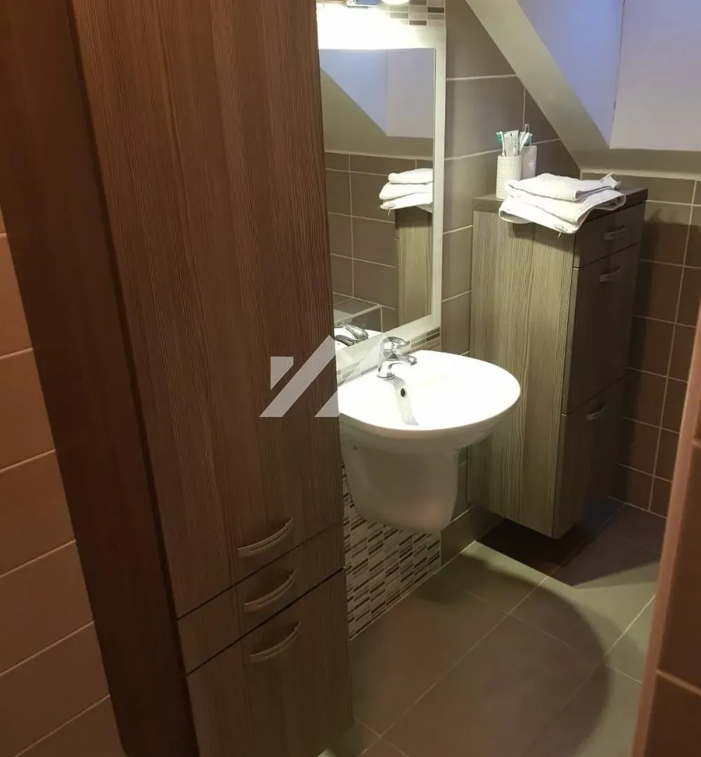 Izdavanje, trosoban stan, 69m², Telep, Novi Sad Sve Podlokacije