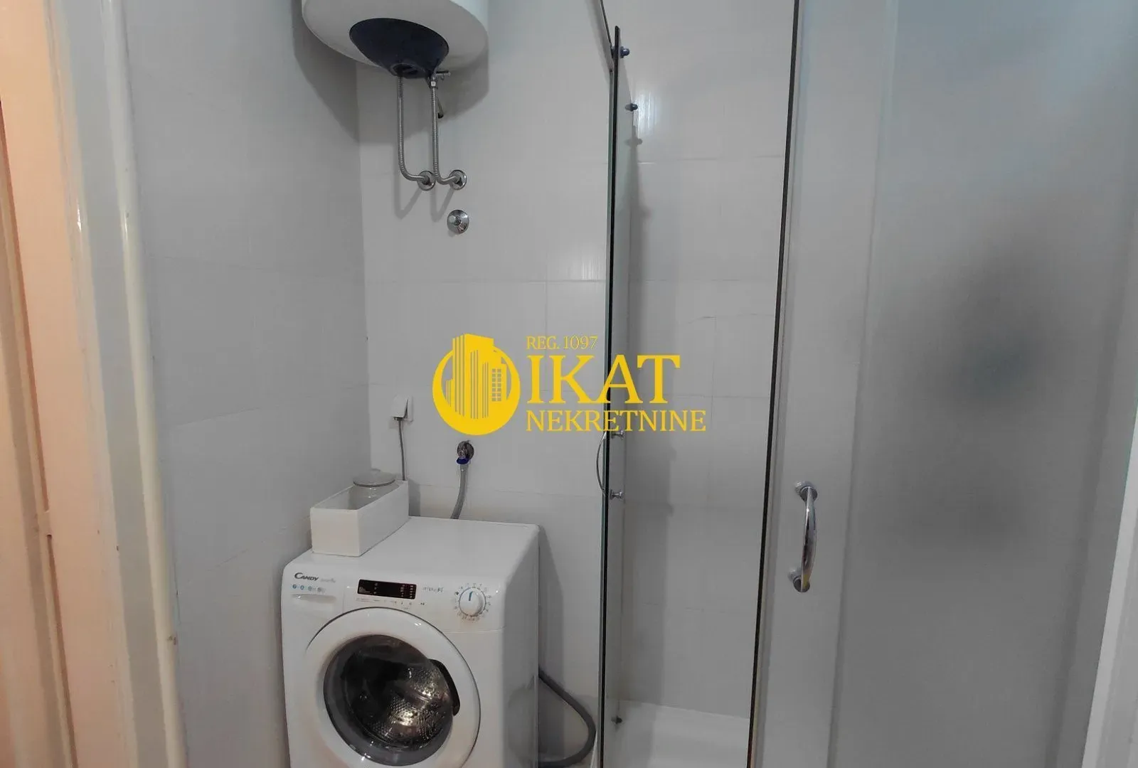 Izdavanje, dvosoban stan, 60m², Stari Grad, Beograd