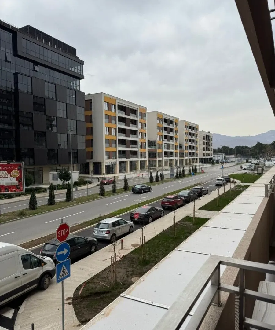 Rent, one bedroom apartment, 49m², Central Point, Podgorica