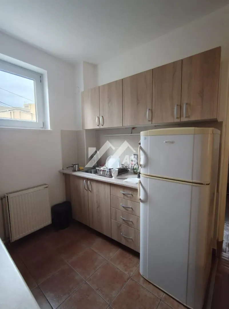 Izdavanje, dvosoban stan, 50m², Novi Sad Sve Podlokacije, Novi Sad