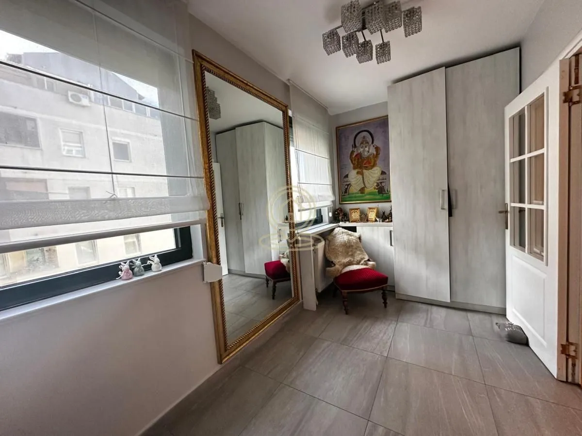 Prodaja, četvorosoban stan, 116m², Grbavica, Novi Sad Sve Podlokacije