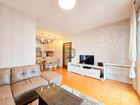 Rent, two bedroom apartment, 60m², Stari Aerodrom, Podgorica - image 2